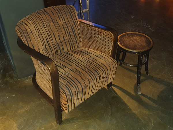 křeslo Thonet Mundus