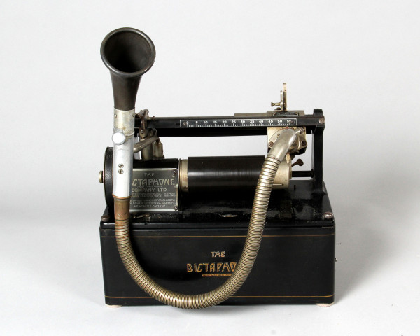 Fotografie {Dictaphone 7 Typ A}