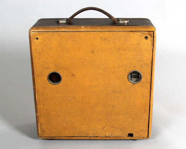 Fotografie {Tesla B 452}