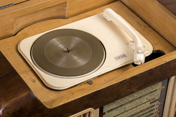 Fotografie {Radiomarelli FO 119}