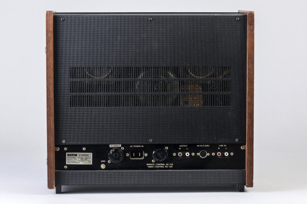 Fotografie {Teac A-2300S}