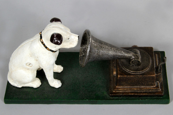 Fotografie {HMV - promotional figurine}