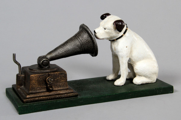 HMV - reklamní soška