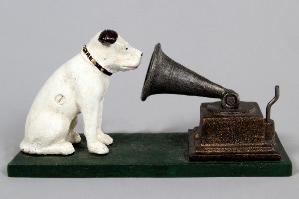 Fotografie {HMV - promotional figurine}