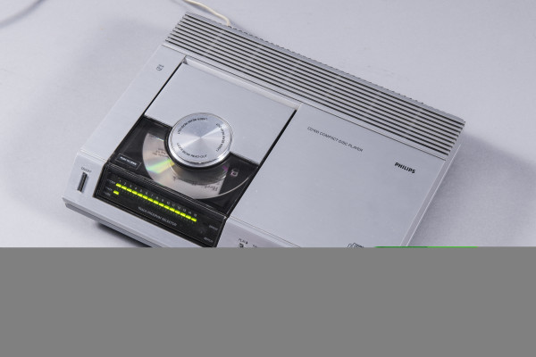 Fotografie {Philips CD 100}