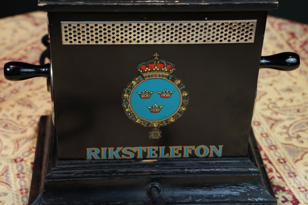 Fotografie {Rikstelefon - veřejný poštovní telefon}