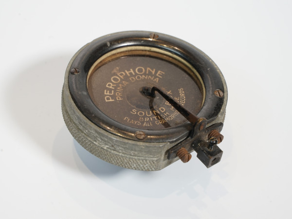 Sound box PEROPHONE Prima Donna