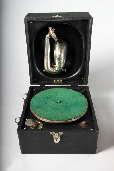 Fotografie {DECCA Junior}