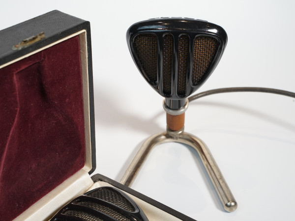 Fotografie {2x Tesla 516002 "Kobra"}