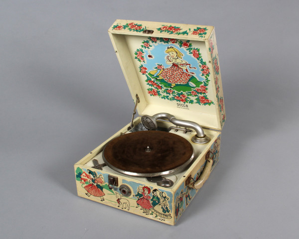 Fotografie {DECCA 355 - dětský kufříkový}