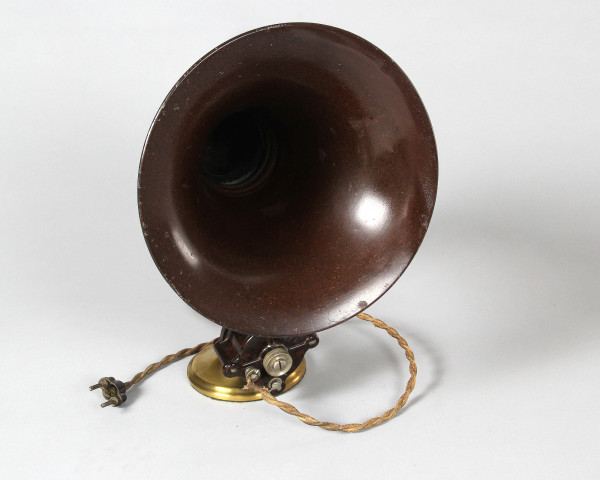 Fotografie {Amplion AR 111 - vážka}