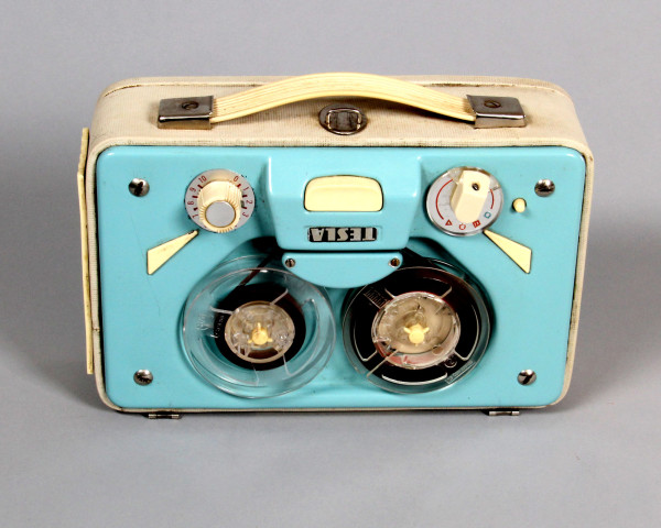 Fotografie {Tesla ANP402 Start}