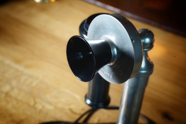 Fotografie {Automatic Electric Candlestick}