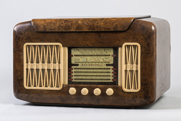 Fotografie {Radiomarelli FO 119}